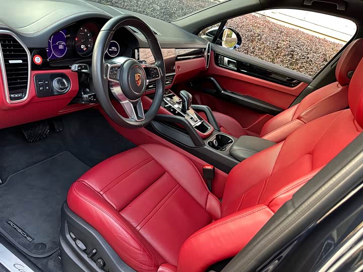 Фото 4 - Porsche Cayenne