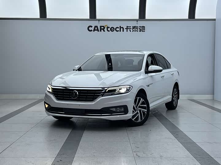 Фото 1 - Volkswagen Lavida