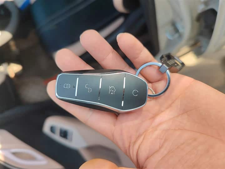 Фото 9 - BYD Seagull