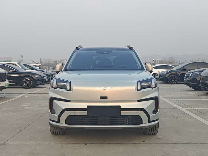 Фото 2 - GAC Aion V