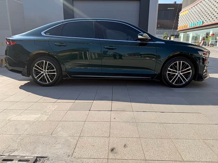 Фото 4 - Geely Preface