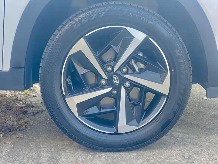 Фото 9 - Hyundai ix35 (Mufasa)