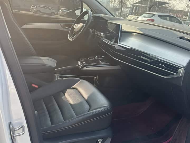 Фото 3 - Volkswagen Talagon