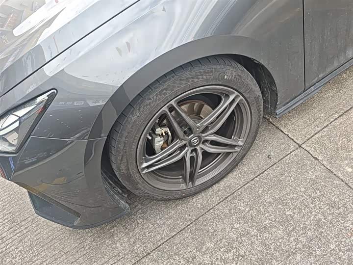 Фото 23 - Changan UNI-V