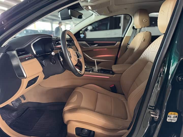 Фото 2 - Jaguar XF L