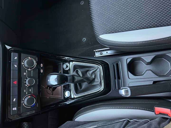 Фото 16 - Volkswagen Tacqua