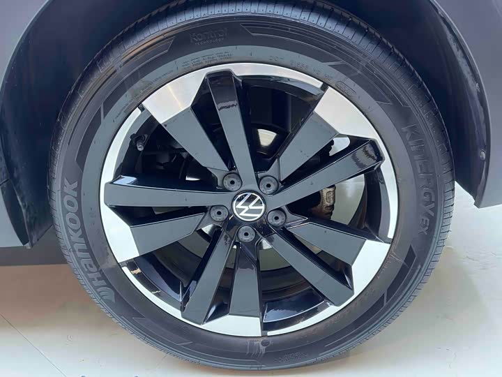 Фото 22 - Volkswagen Tacqua