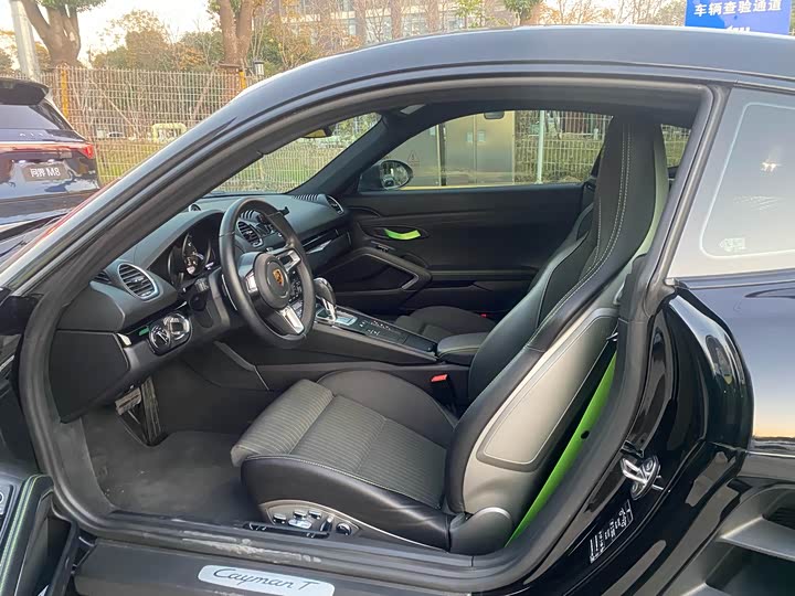 Фото 7 - Porsche 718