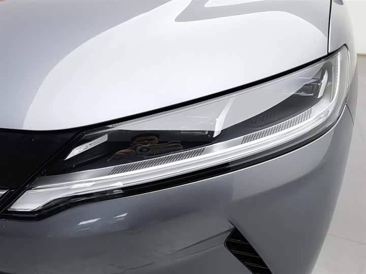 Фото 7 - BYD Yuan Up