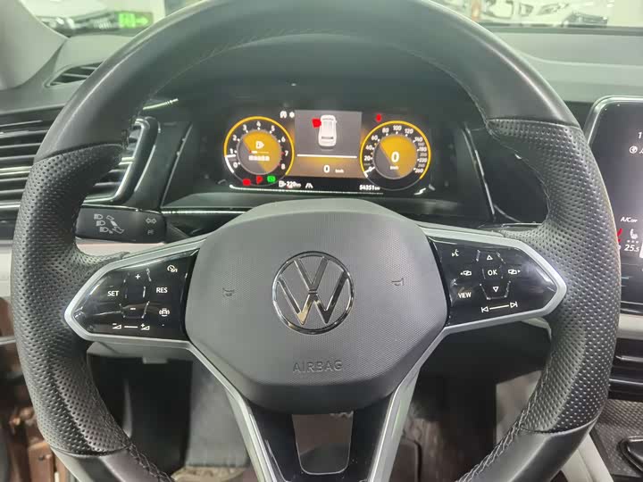 Фото 14 - Volkswagen Teramont Pro