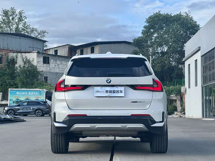 Фото 5 - BMW X1
