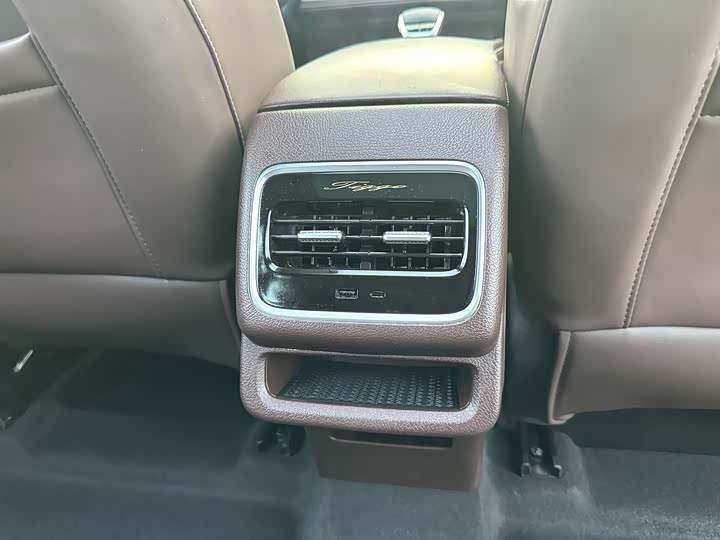 Фото 26 - Chery Tiggo 8 Pro