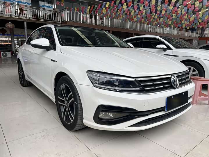 Фото 3 - Volkswagen Lamando L