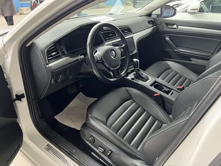 Фото 5 - Volkswagen Lamando L