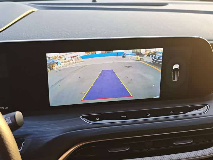 Фото 24 - Buick GL8 ES