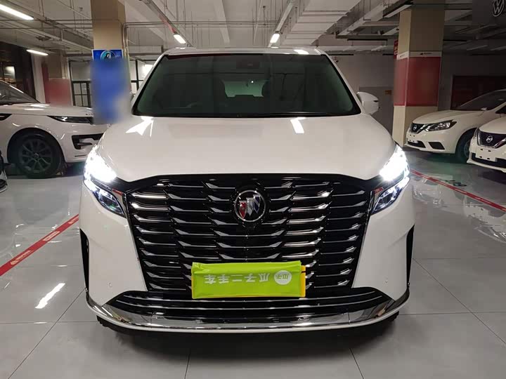 Фото 3 - Buick GL8 ES