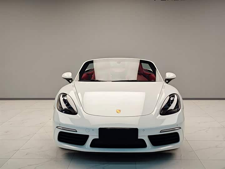 Фото 2 - Porsche 718