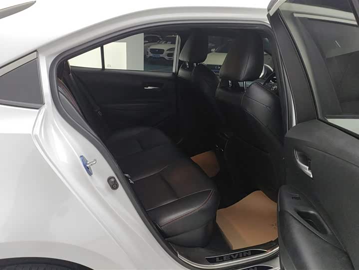 Фото 11 - Toyota Levin