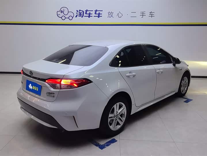 Фото 3 - Toyota Levin