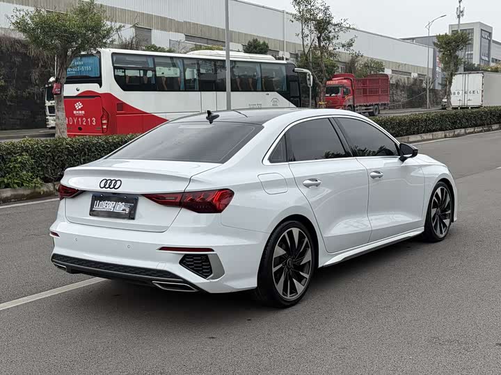 Фото 4 - Audi A3