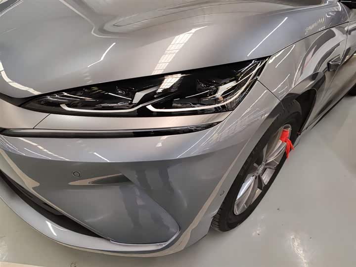 Фото 15 - BYD Qin L