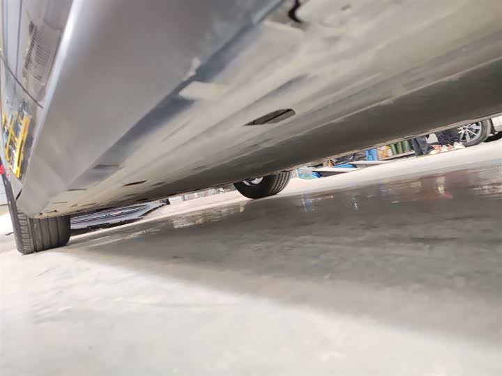 Фото 18 - BYD Qin L