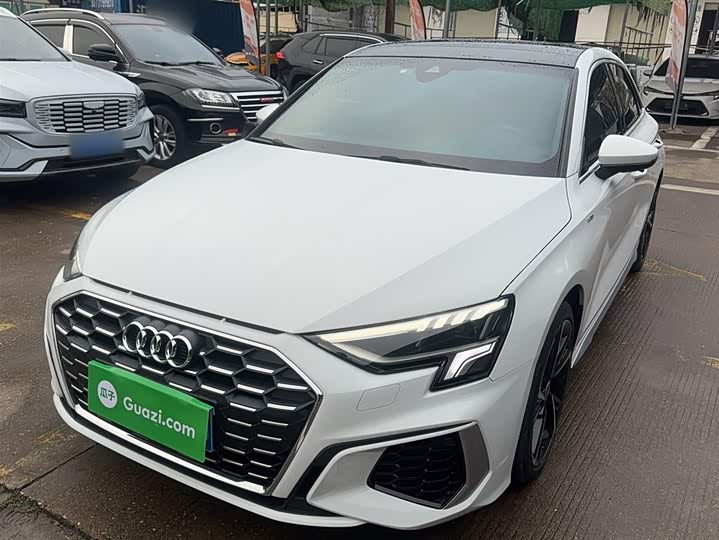 Фото 2 - Audi A3