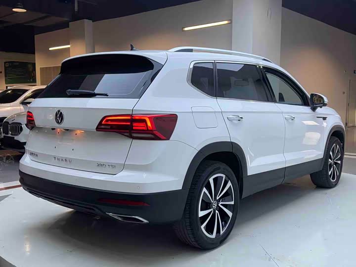 Фото 6 - Volkswagen Tharu