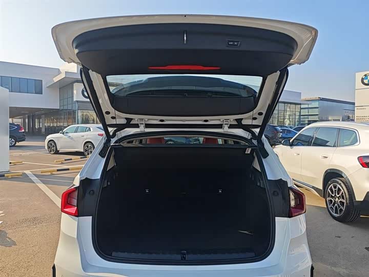 Фото 19 - BMW X1