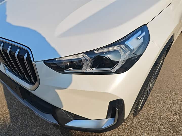 Фото 24 - BMW X1