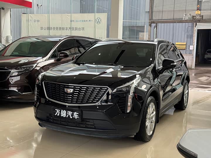 Фото 2 - Cadillac XT4