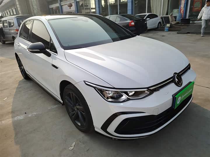 Фото 4 - Volkswagen Golf