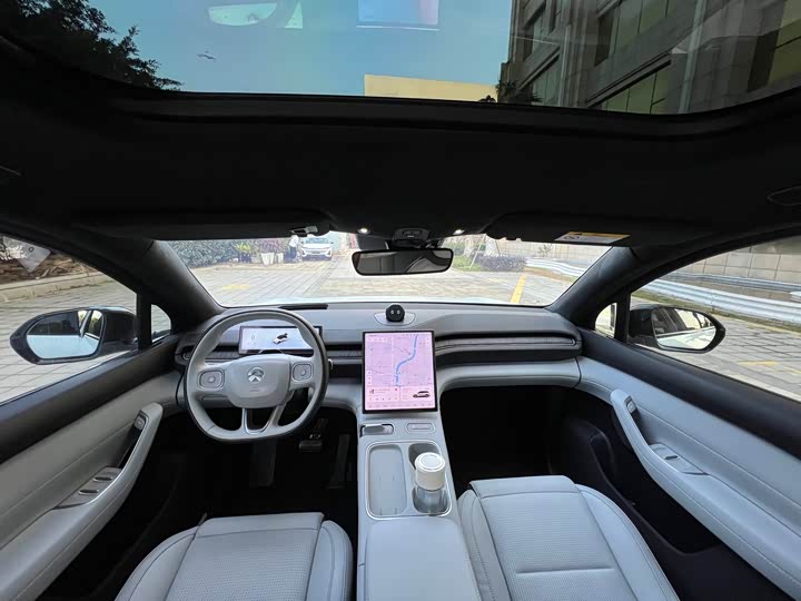 Фото 15 - Nio ES6