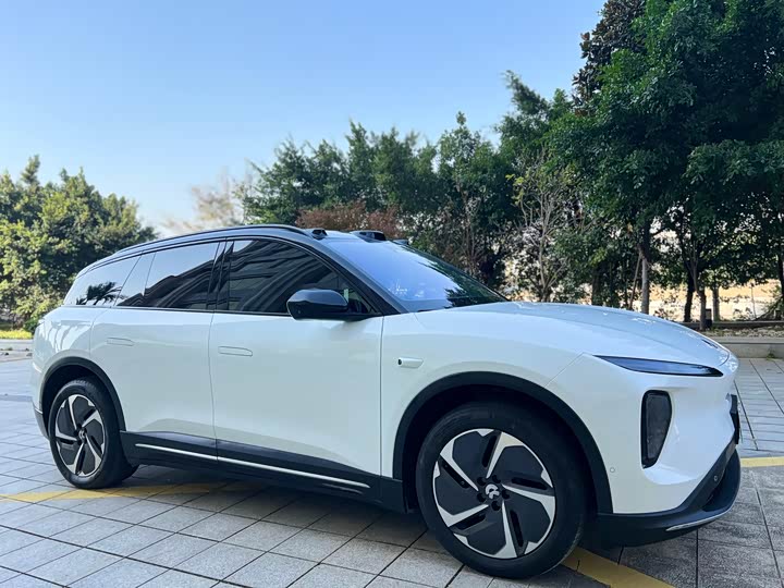 Фото 6 - Nio ES6