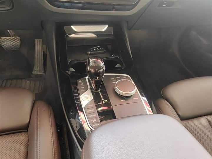 Фото 14 - BMW X3