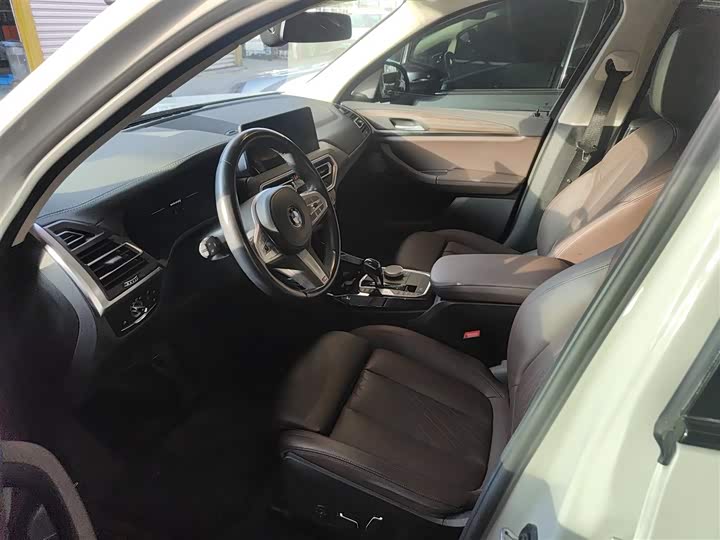 Фото 15 - BMW X3