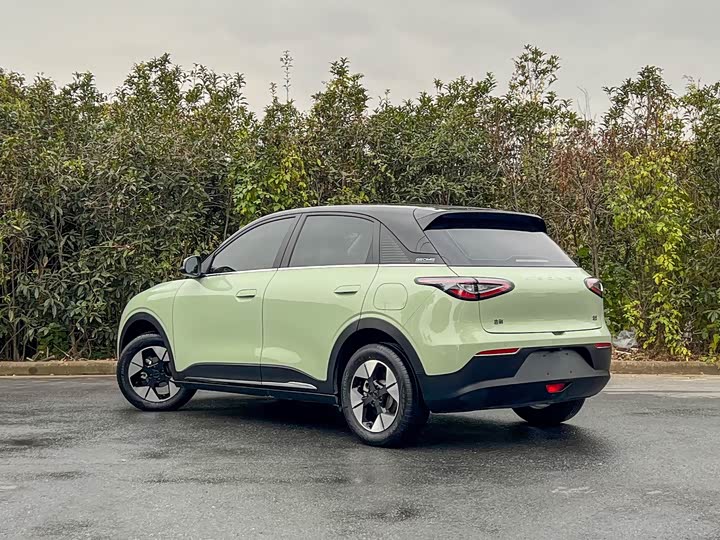 Фото 5 - Geely Galaxy Geome