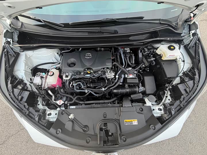 Фото 17 - Toyota Sienna