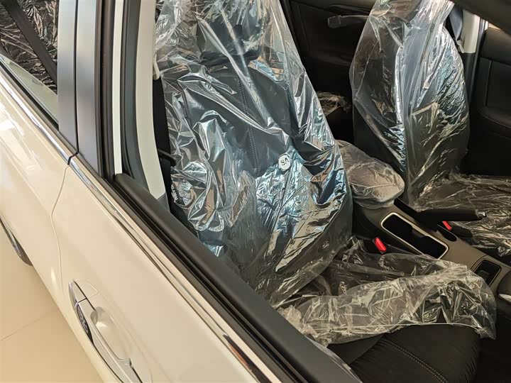 Фото 25 - Nissan Sylphy