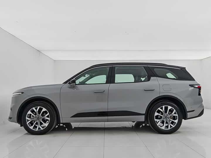 Фото 3 - Ford Edge