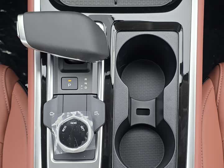 Фото 18 - Changan CS55 Plus