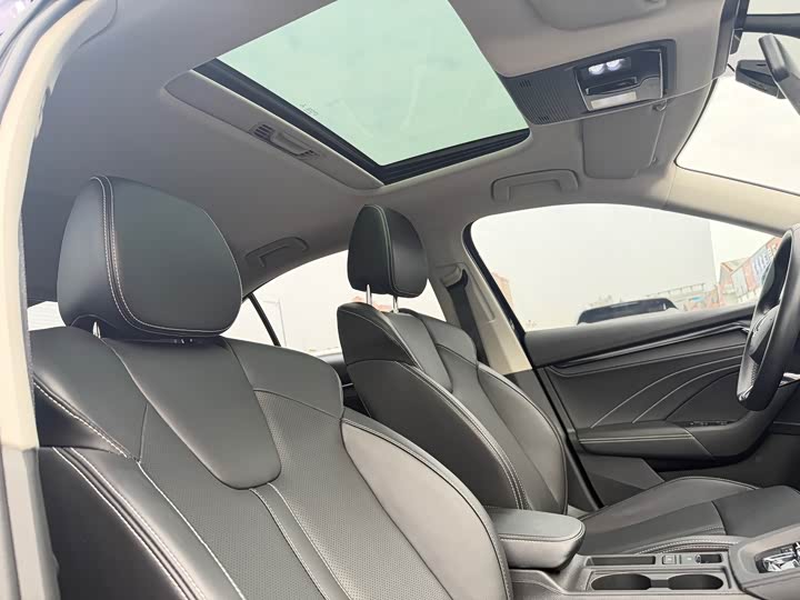 Фото 13 - Skoda Octavia Pro