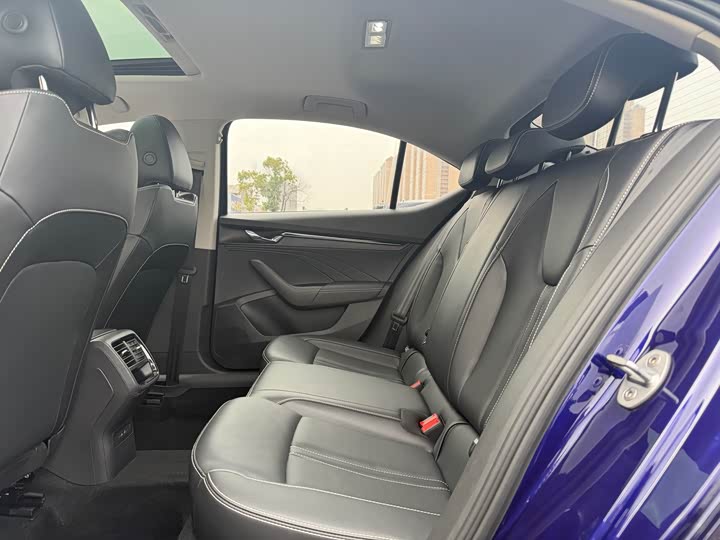 Фото 14 - Skoda Octavia Pro