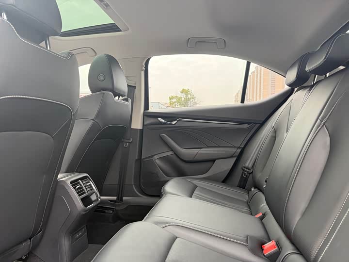 Фото 15 - Skoda Octavia Pro