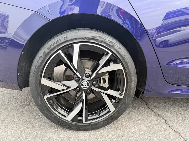 Фото 22 - Skoda Octavia Pro