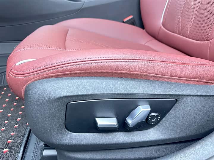 Фото 8 - BMW 5 Series Hybrid