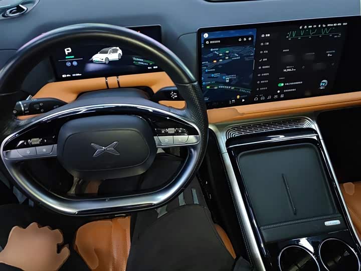 Фото 10 - XPeng G9