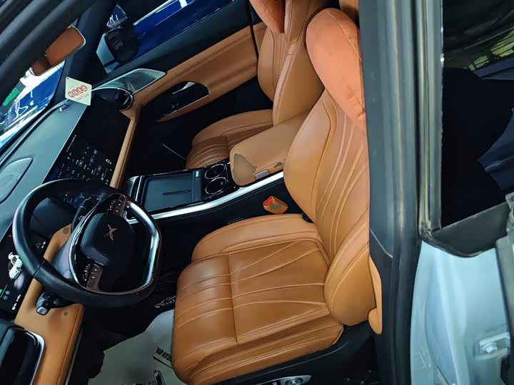 Фото 15 - XPeng G9