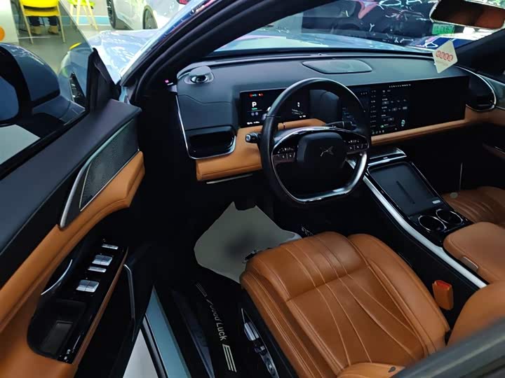 Фото 16 - XPeng G9