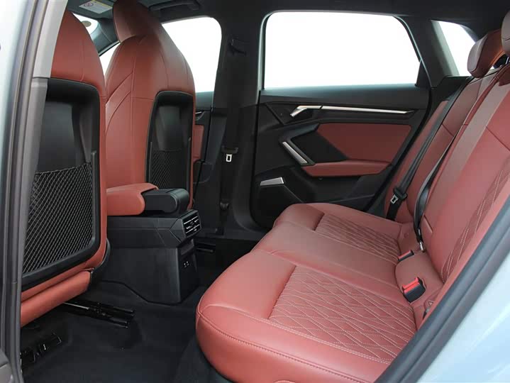 Фото 16 - Audi A3